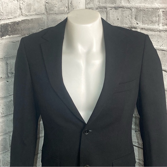 BOSS Hugo Boss 2 Button Black Blazer - Picture 2 of 14